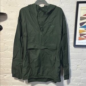 Nike Green Windbreaker Lightweight Hooded Jacket